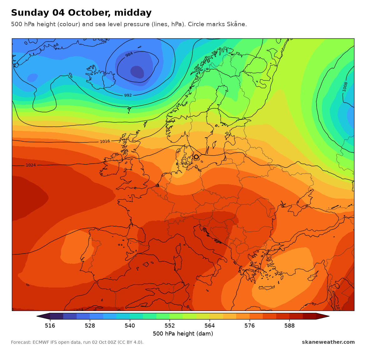 Sunday 4 October midday: high pressure over southern Scandinavia, a low near Iceland